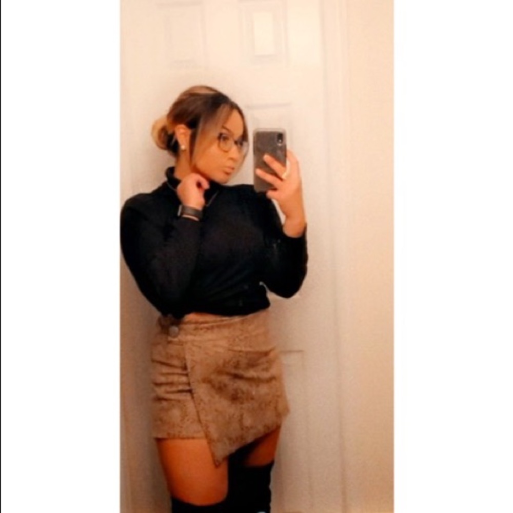 Meet your Posher, Alexa